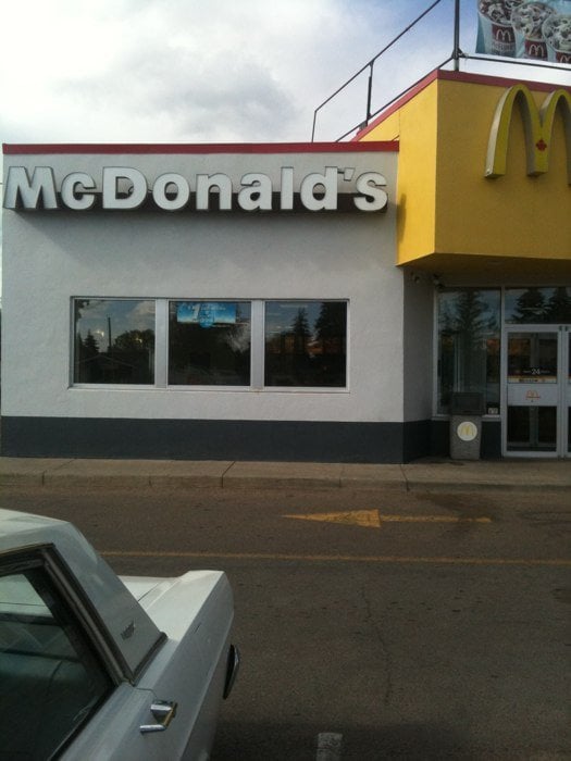 McDonalds Restaurants Regional Office Fast Food 8708 149 St NW