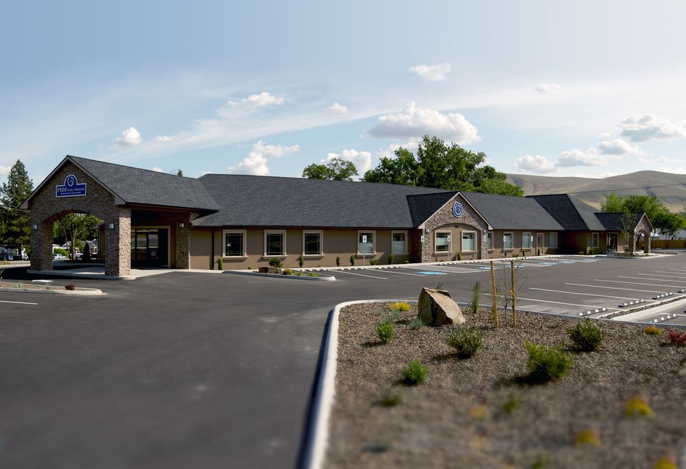 image of business PMH Family Medicine - Benton City Clinic