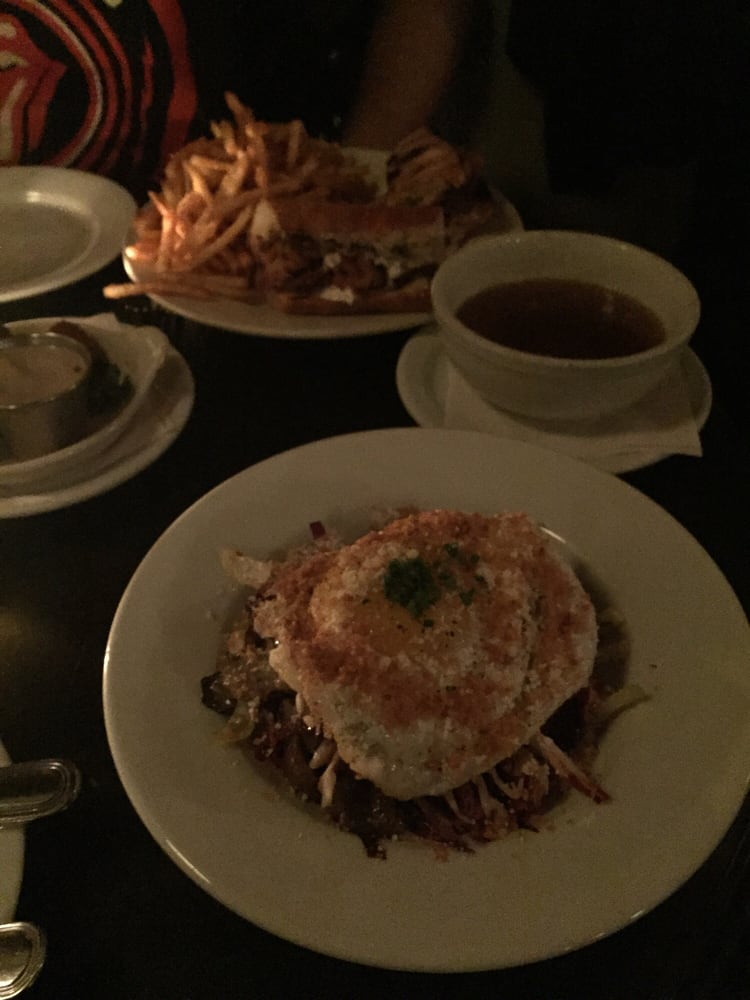 What Foods Go Well With Crab Cakes What Foods Go Well With Crab Cakes