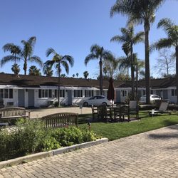 Marina Beach Motel 77 Photos 97 Reviews Hotels 21 Bath St Photo Of Marina Beach Motel Santa Barbara Ca United States