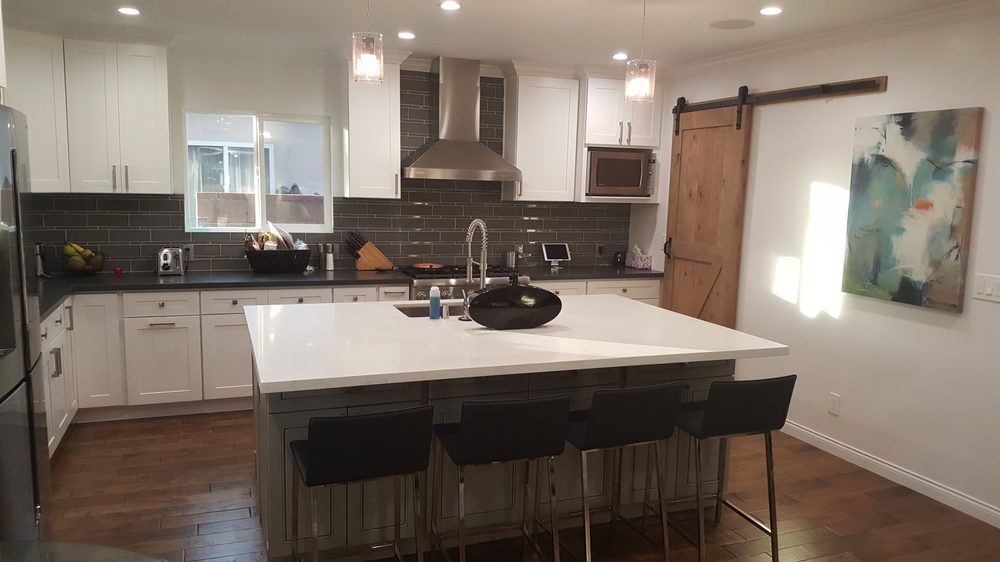 Live Well Remodeling & Construction
