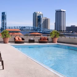 Omni Jacksonville Hotel 123 Photos 155 Reviews Hotels 245 Photo Of Omni Jacksonville Hotel Fl United States Rooftop Pool