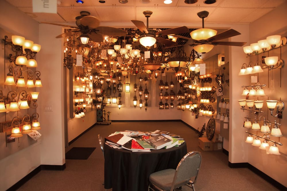 R & R Lighting Co