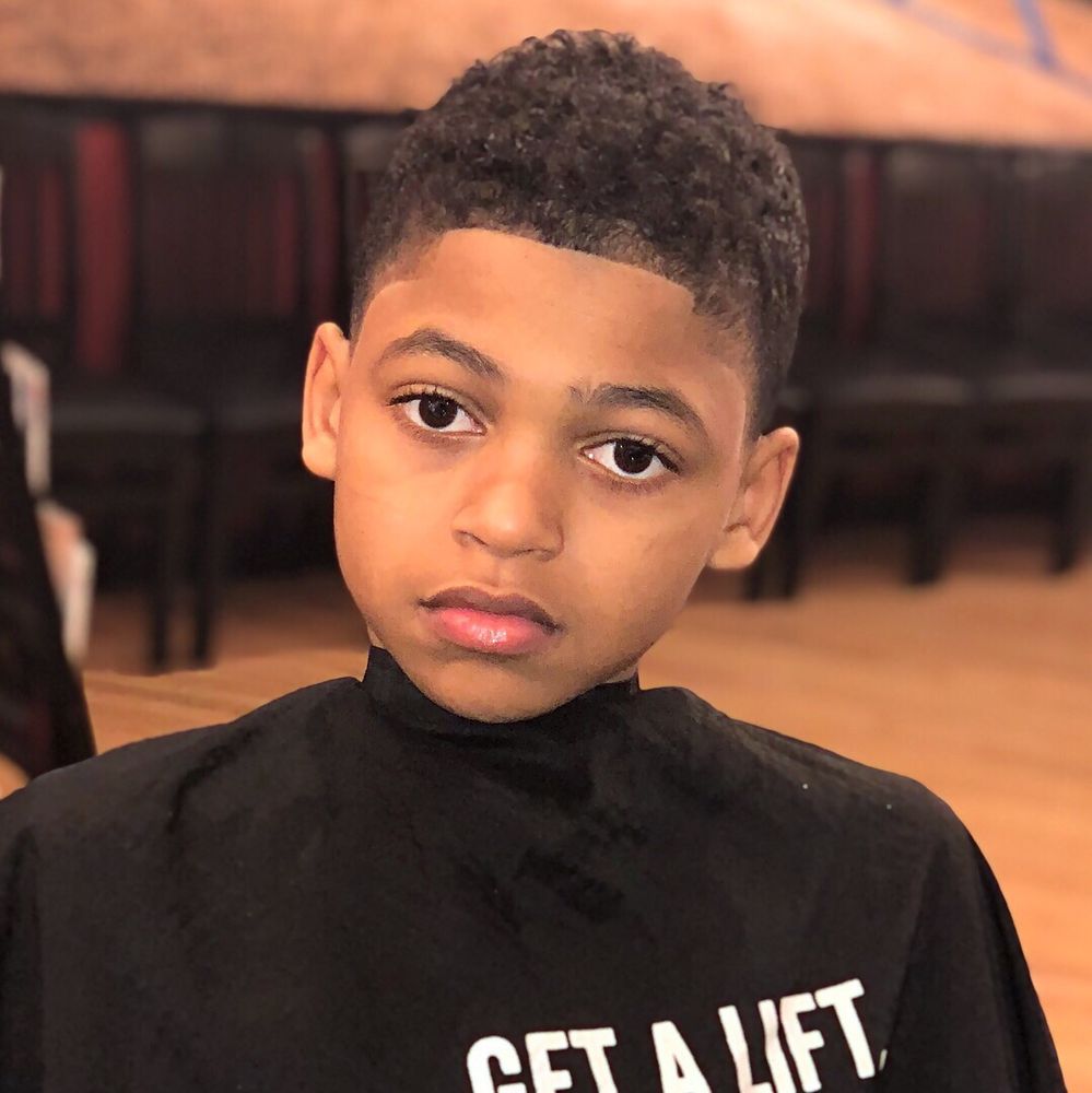 Floyd's 99 Barbershop