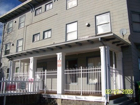 Kitsap Inn Apartments