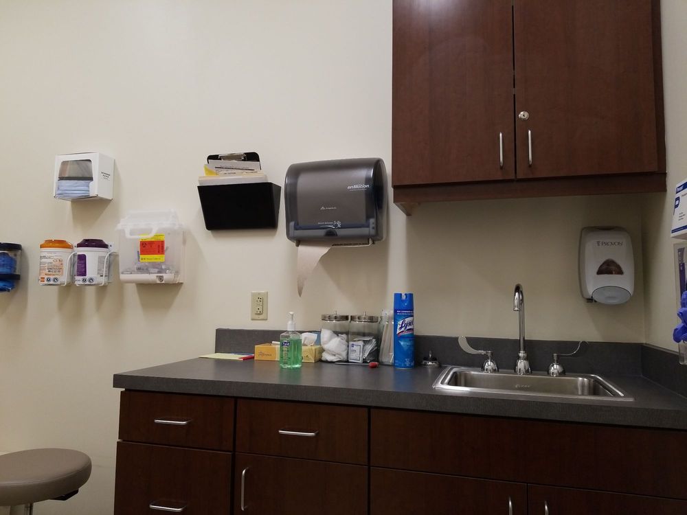 image of business Roper Hospital