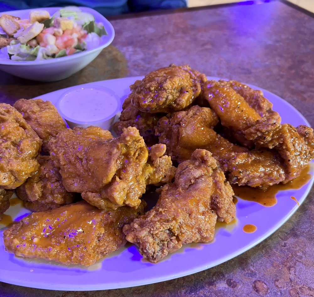 Bon-Bon  Wings & Grill