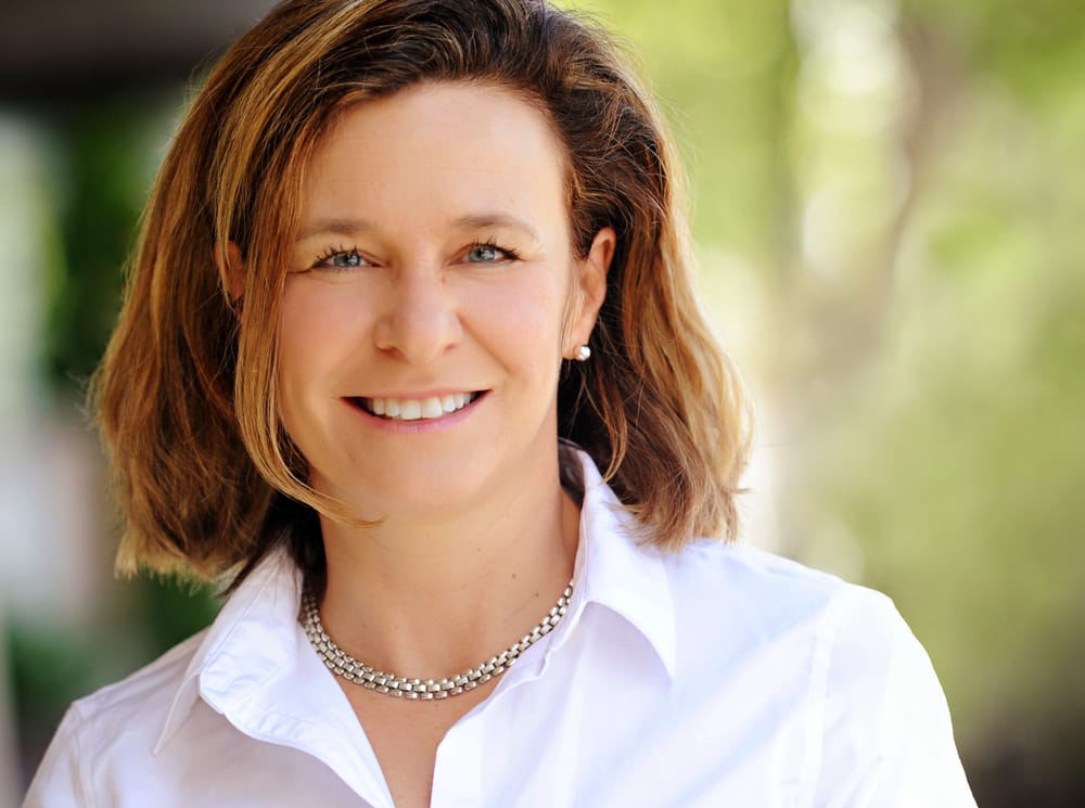 Kim MeyerRE/MAX Northwest Realtors Real Estate Agents 11250