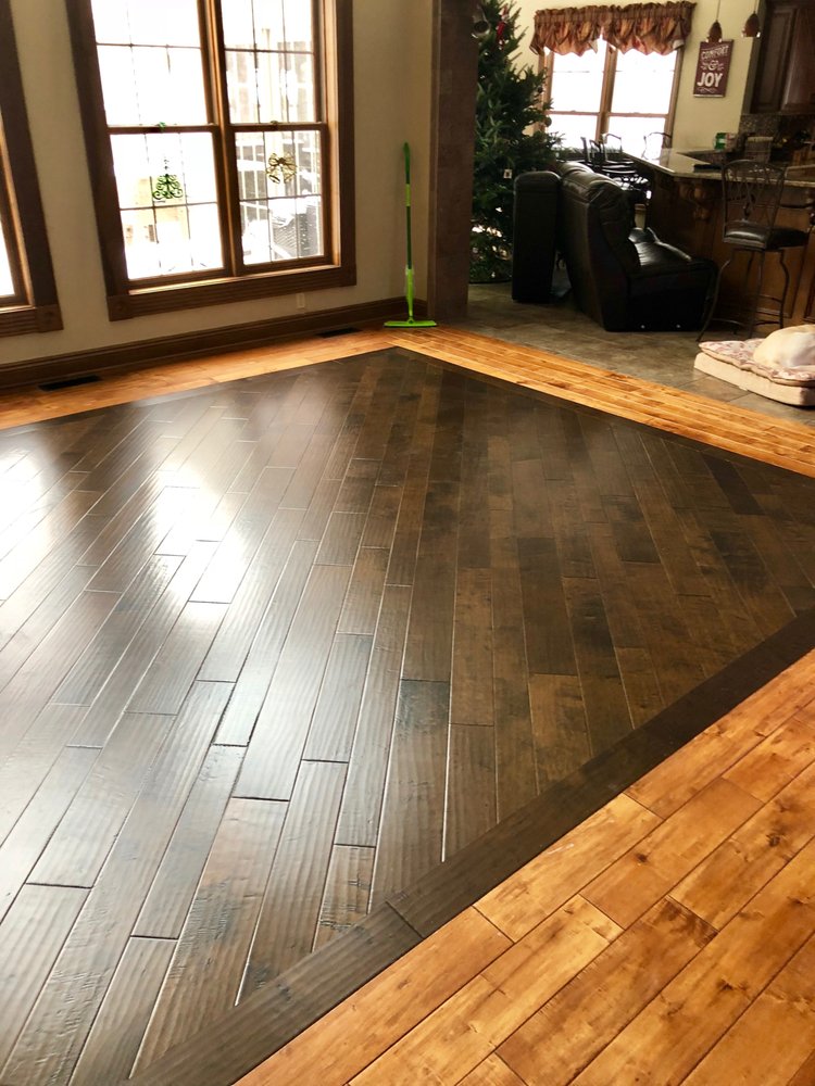 image of business Calvetta Brothers Floor Show