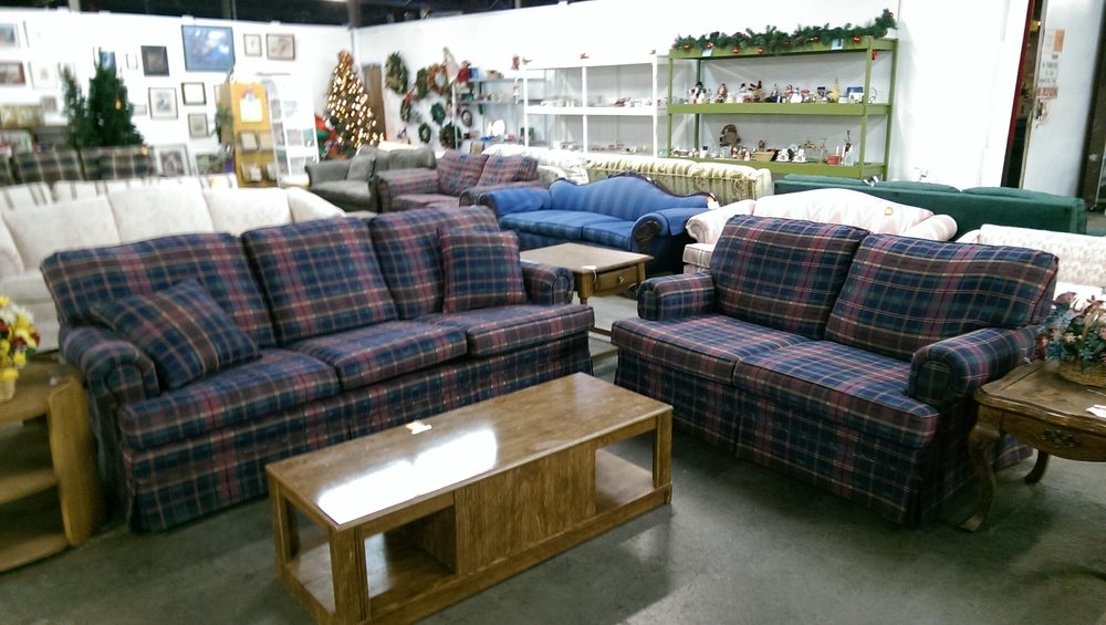 WS Rescue Mission Thrift Store