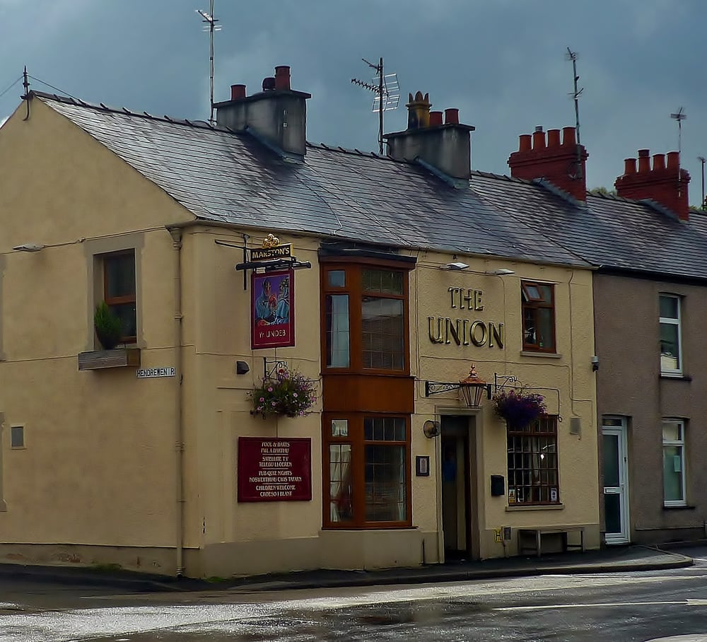 The Union Inn Pubs 217219 Caernarfon Road, Bangor, Gwynedd, United