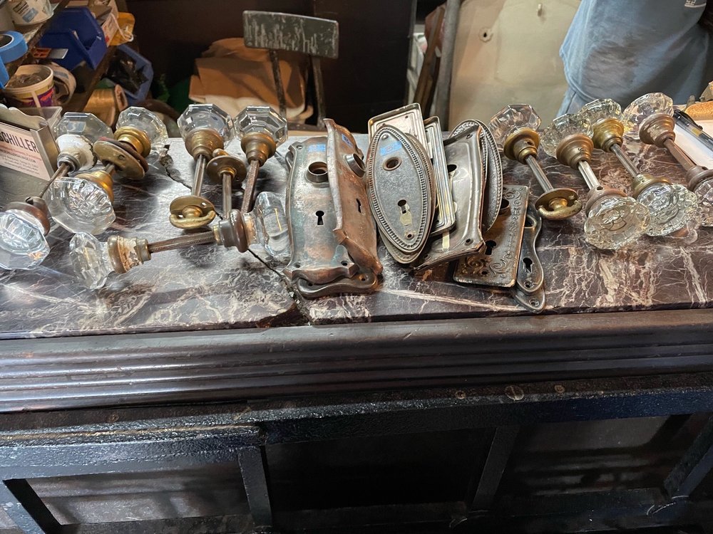 Schillers Architectural and Design Salvage