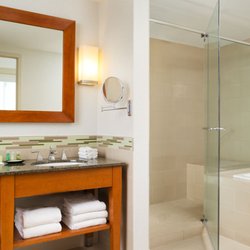 Tiny ass galleriatvanhemmat naiset blowjobs