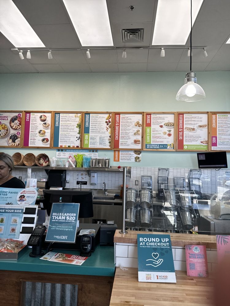Tropical Smoothie Cafe