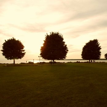 Cinderella S Cafe Suites 16 Photos Hotels 1208 Main St Sylvan Photo Of Cinderella S Cafe Suites Sylvan Beach Ny United States Sunset At