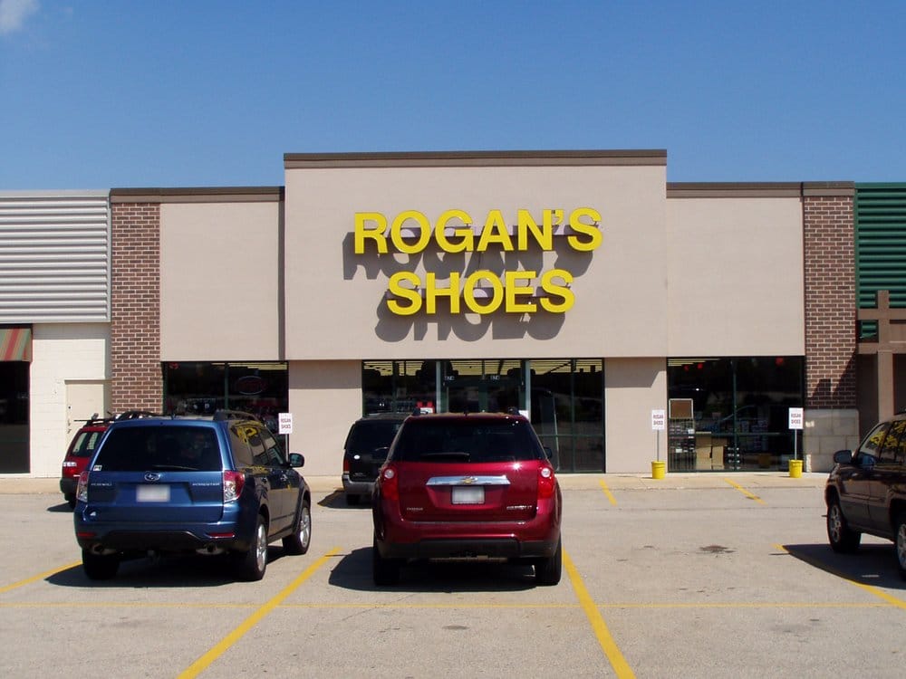 Rogan’s Shoes Shoe Stores 874 Fox Point Plz, Neenah, WI Phone