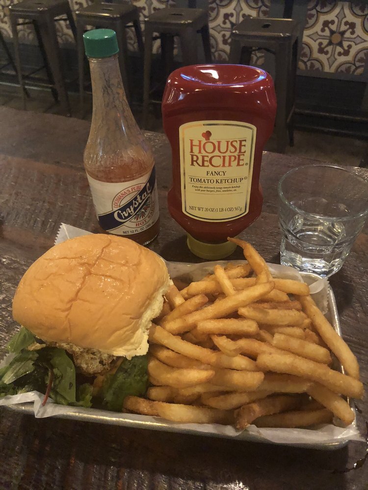 Flambo Burgers & Bar