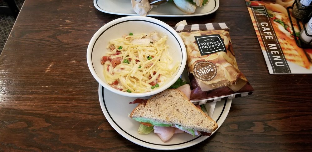 En Carbonara Pasta With 1 2 Turkey Sandwich Yelp Photo Of Corner Bakery Cafe Manhattan Beach Ca United States En Carbonara