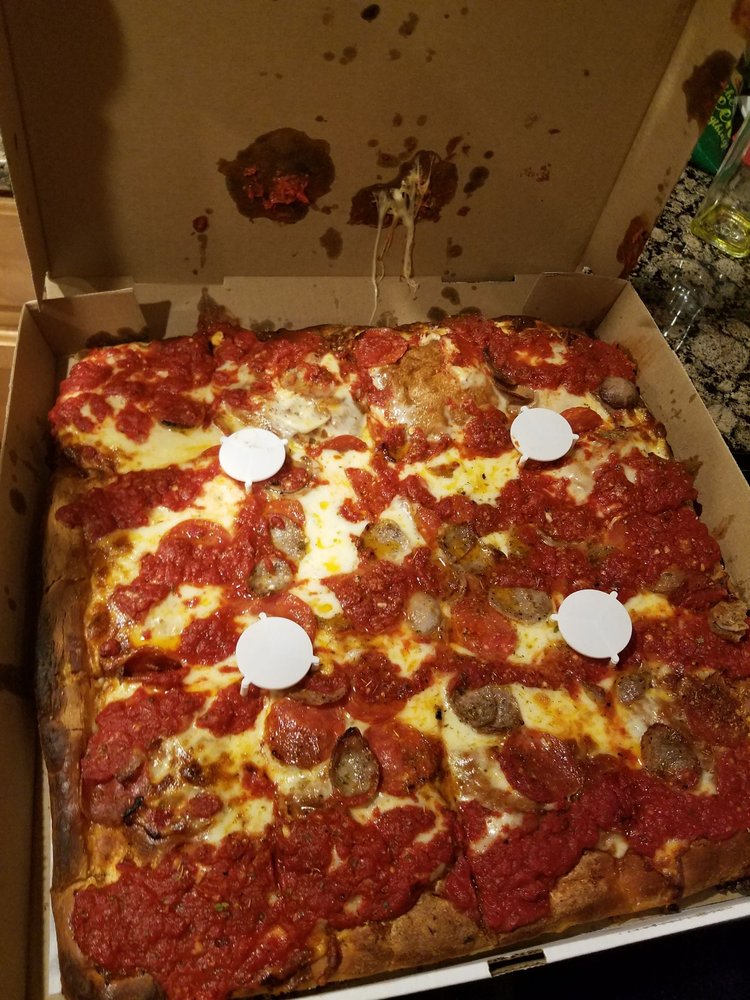 Nicolosi's Pizza