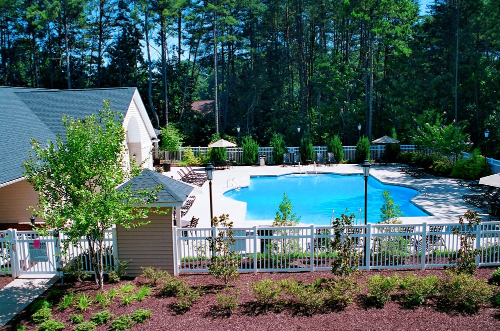 Salisbury Village - Castlewood Apartments