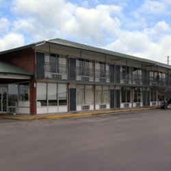 Days Inn By Wyndham Newport Hotels 101 Olivia Drive Ar Photo Of Days Inn By Wyndham Newport Ar United States