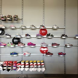 new balance pointe-claire / chaussures le depot new balance pointe-claire / chaussures le depot