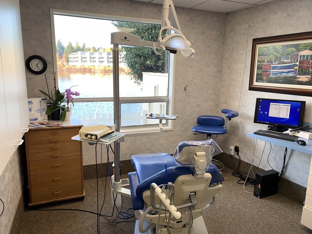 image of business Robert H Peterson, DDS