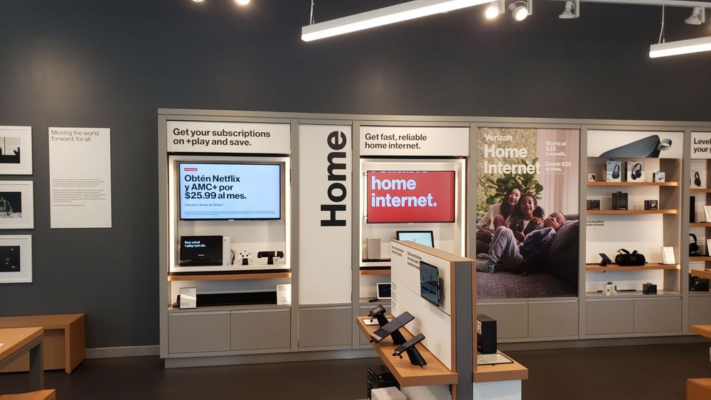 Verizon - Coming Soon