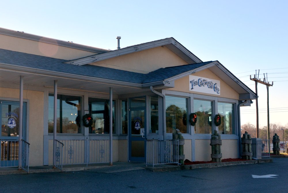 The Captain’s Cap 14 Reviews Seafood 670 Park St, Belmont, NC