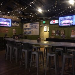 Stoney S Bar And Grill New 73 Photos 400 Reviews Sports Bars Stoney S Bar And Grill New 73 Photos 400 Reviews Sports Bars 1111 Lincoln St Capitol Hill Denver Co Phone Number Yelp