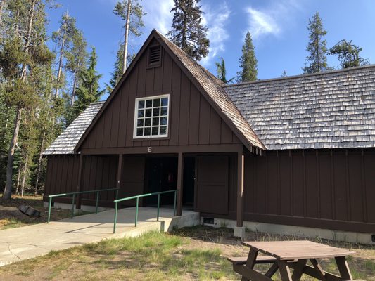 The Cabins At Mazama Village 24501 24733 Rim Dr Chiloquin Or
