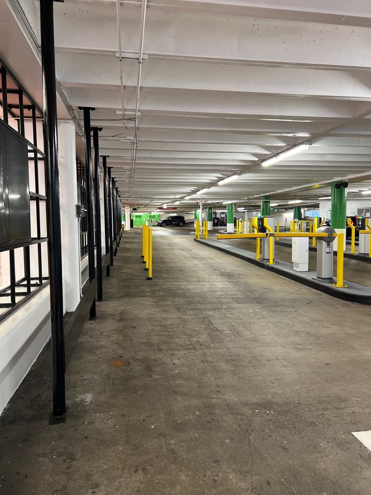 Sutter Stockton Garage