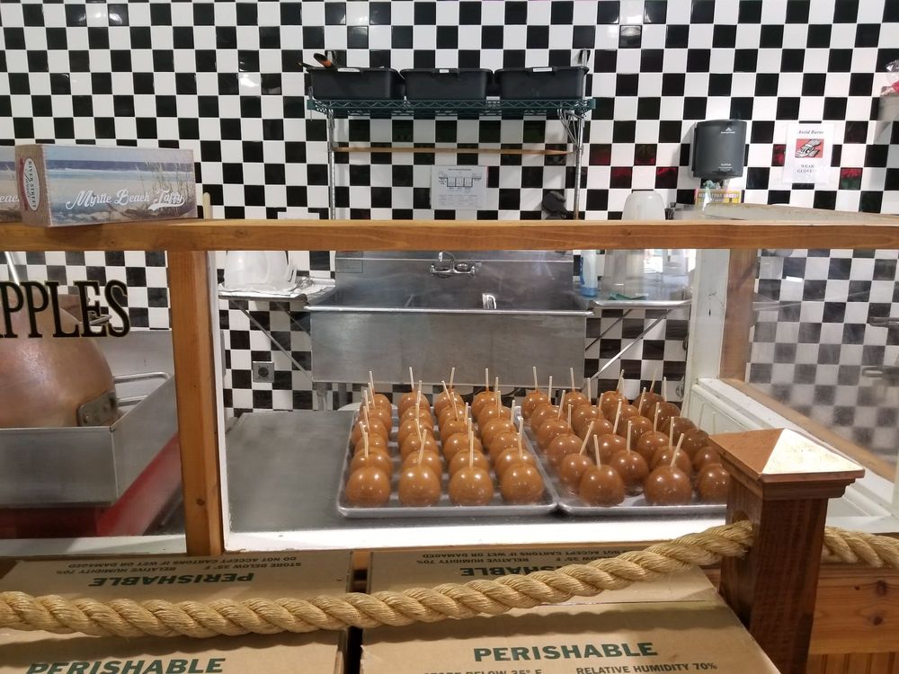 River Street Sweets 29 Photos & 20 Reviews Candy Stores 1116