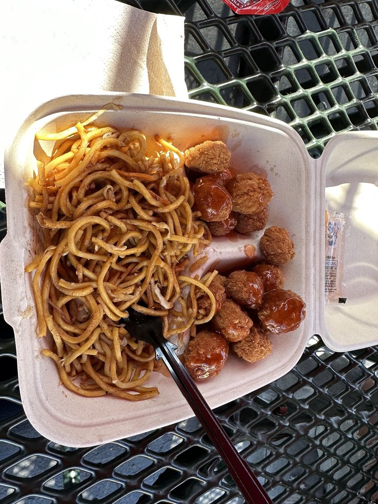 Chop Six Fresh Asian Cuisine