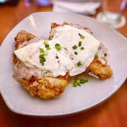 Atchafalaya Restaurant 1851 Photos 1603 Reviews Cajun Creole Photo Of Atchafalaya Restaurant New Orleans La United States En N Biscuits