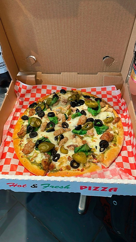 Cannery Pizza