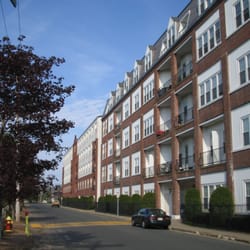 Townhouse Apartments 100 Myrtle Ave Whitman Ma Photo Of Townhouse Apartments Whitman Ma United States
