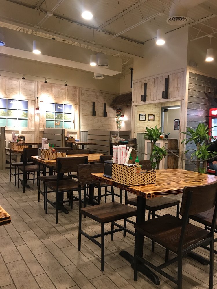 Inside The Restaurant Really Nice And Warm Yelp Photo Of Pho Bolsa Houston Tx United States Inside The Restaurant