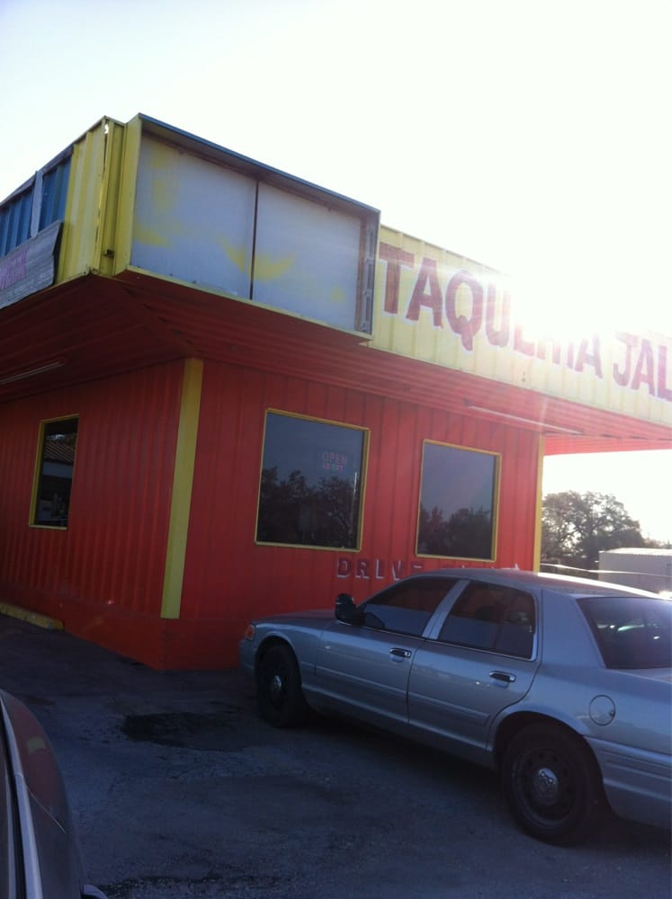 Taqueria Jalisco Mexican 743 State Hwy 173 S, Devine, TX