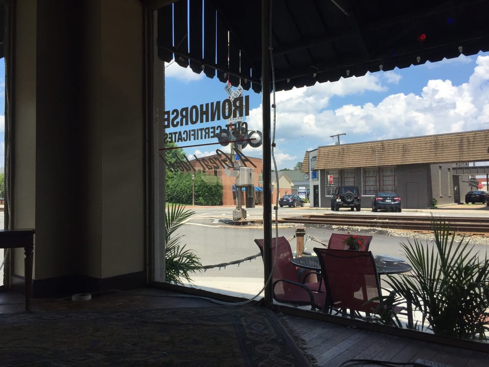 Iron Horse 71 Photos & 125 Reviews American (New) 100 S Railroad