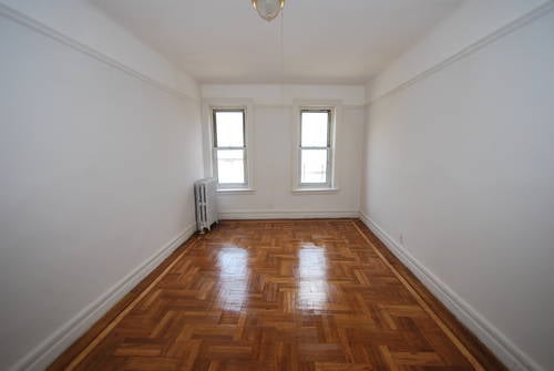 image of business The Chelsea Painter
