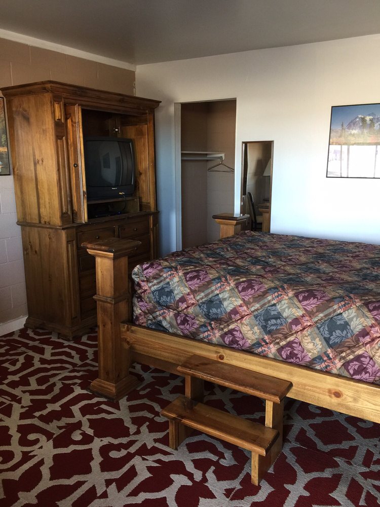 Stagecoach Motel 19 Photos & 10 Reviews Hotels 904 W Main St