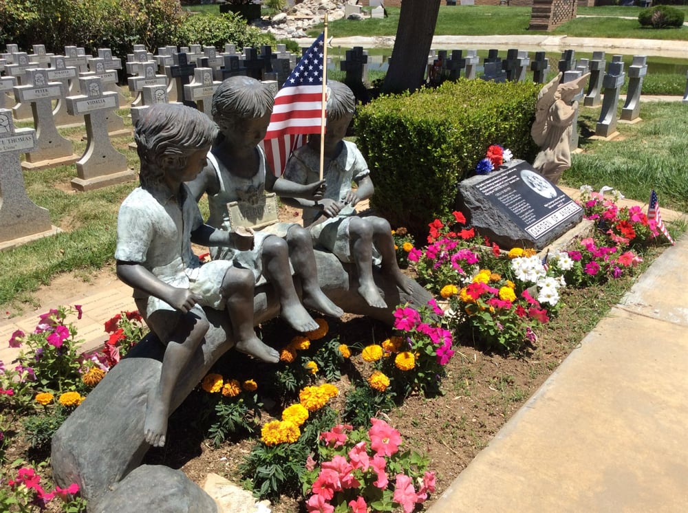 Desert Lawn Funeral Home And Memorial Park Desert Lawn Funeral Home And Memorial Park