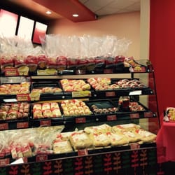 Red Ribbon Bakeshop - 122 Photos & 65 Reviews - Filipino ...