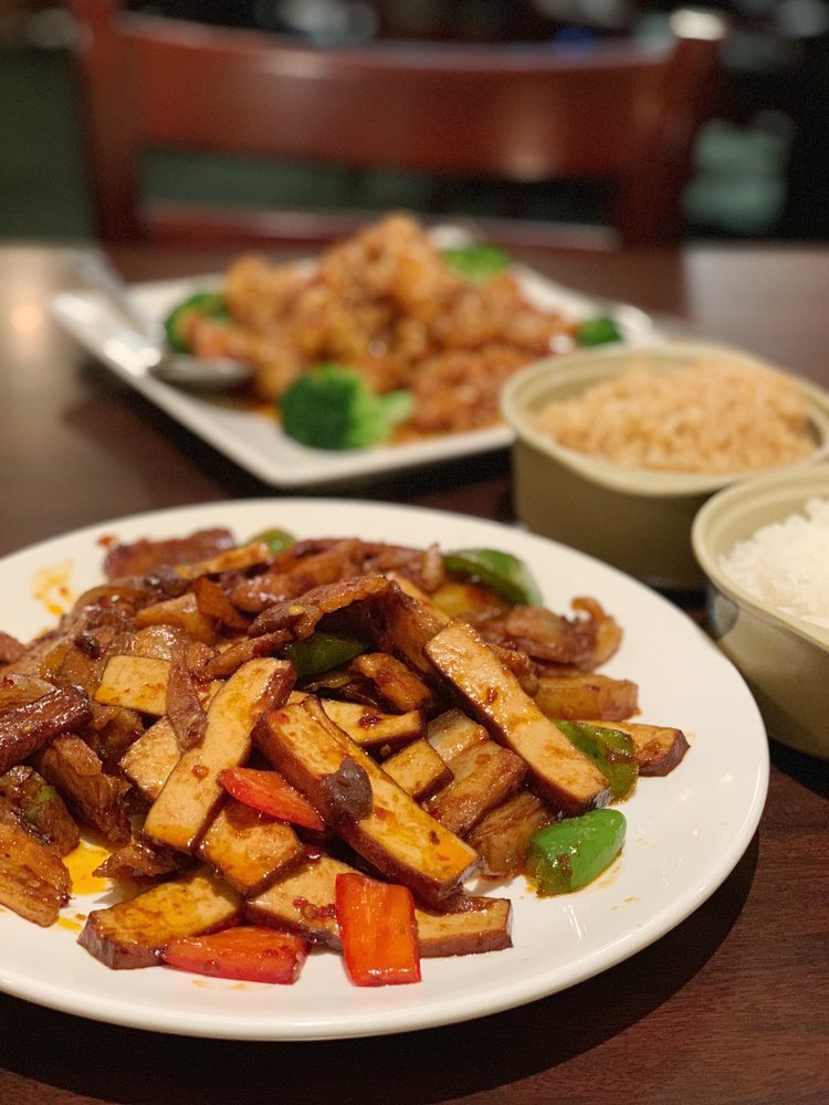 Tsai's Chinese Bistro