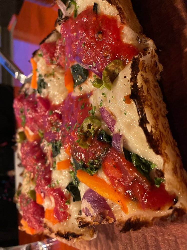 High Street Pizza and Pour