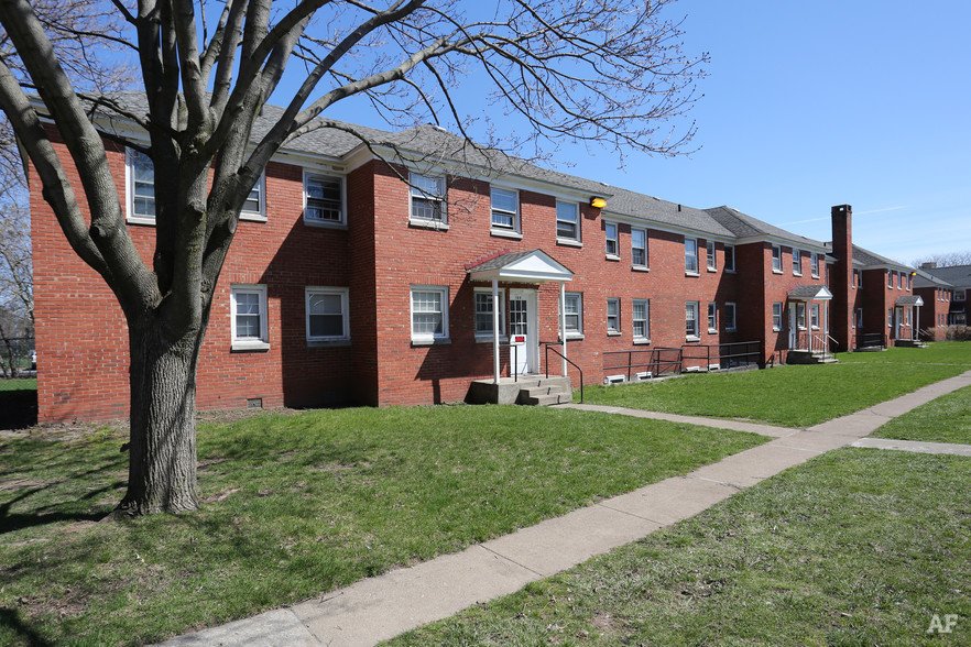 Sunnycrest Manor Apartments Apartments 607 Robinson St, Syracuse