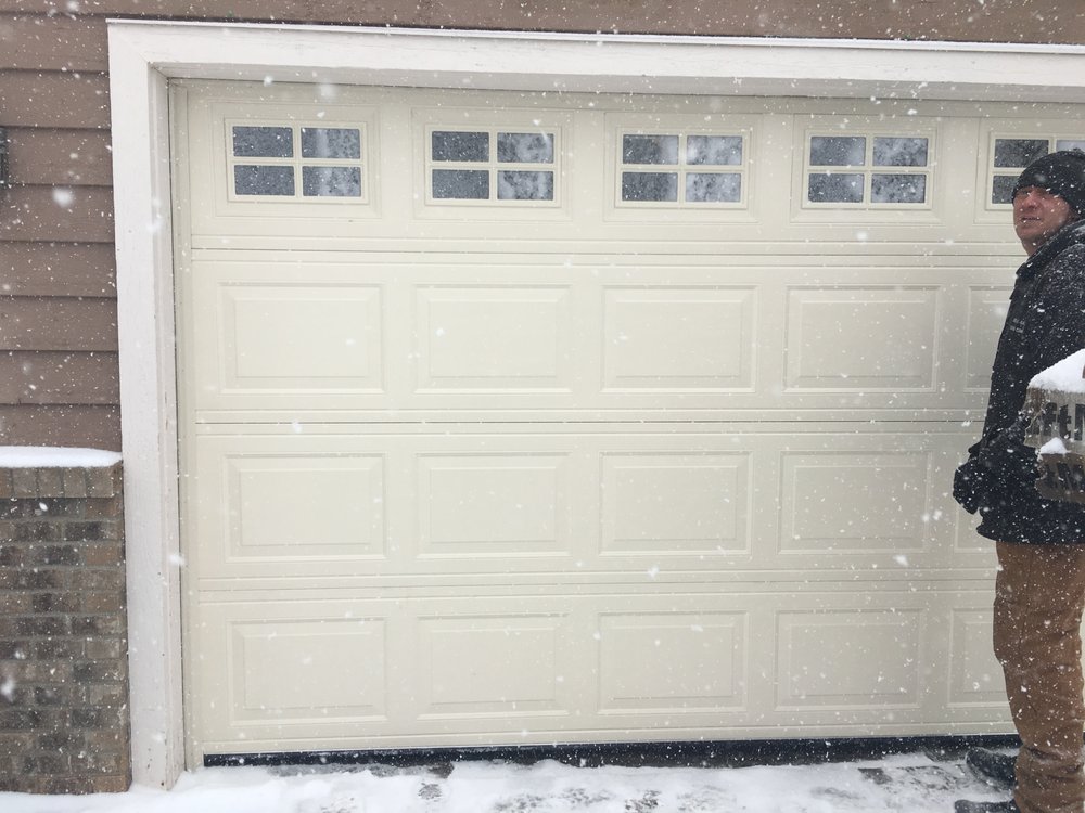 Great Garage Door Services 2720 Maplewood Dr