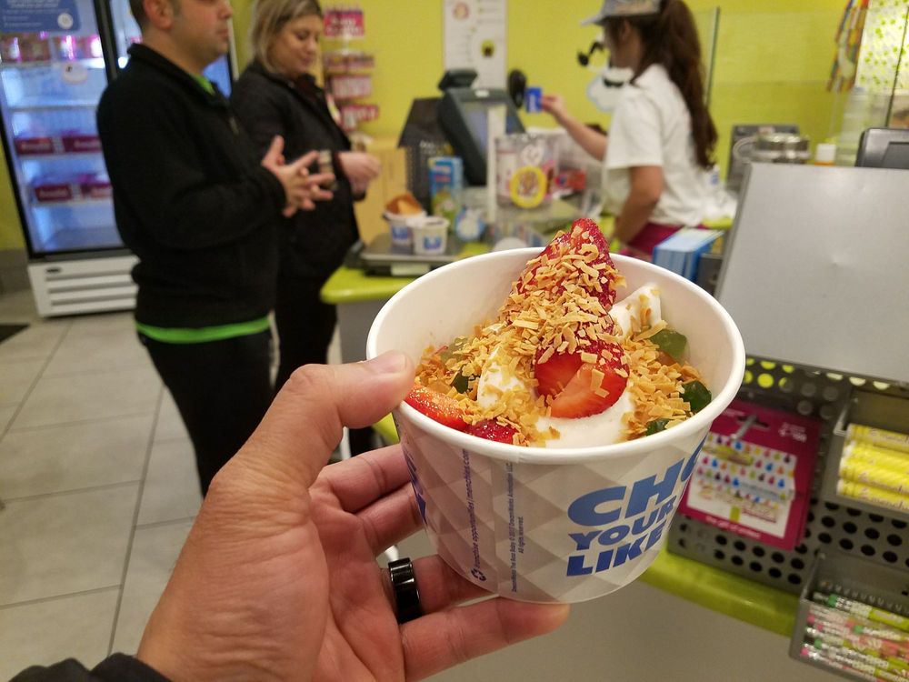 Menchie’s Frozen Yogurt 18 Photos & 25 Reviews Ice Cream & Frozen