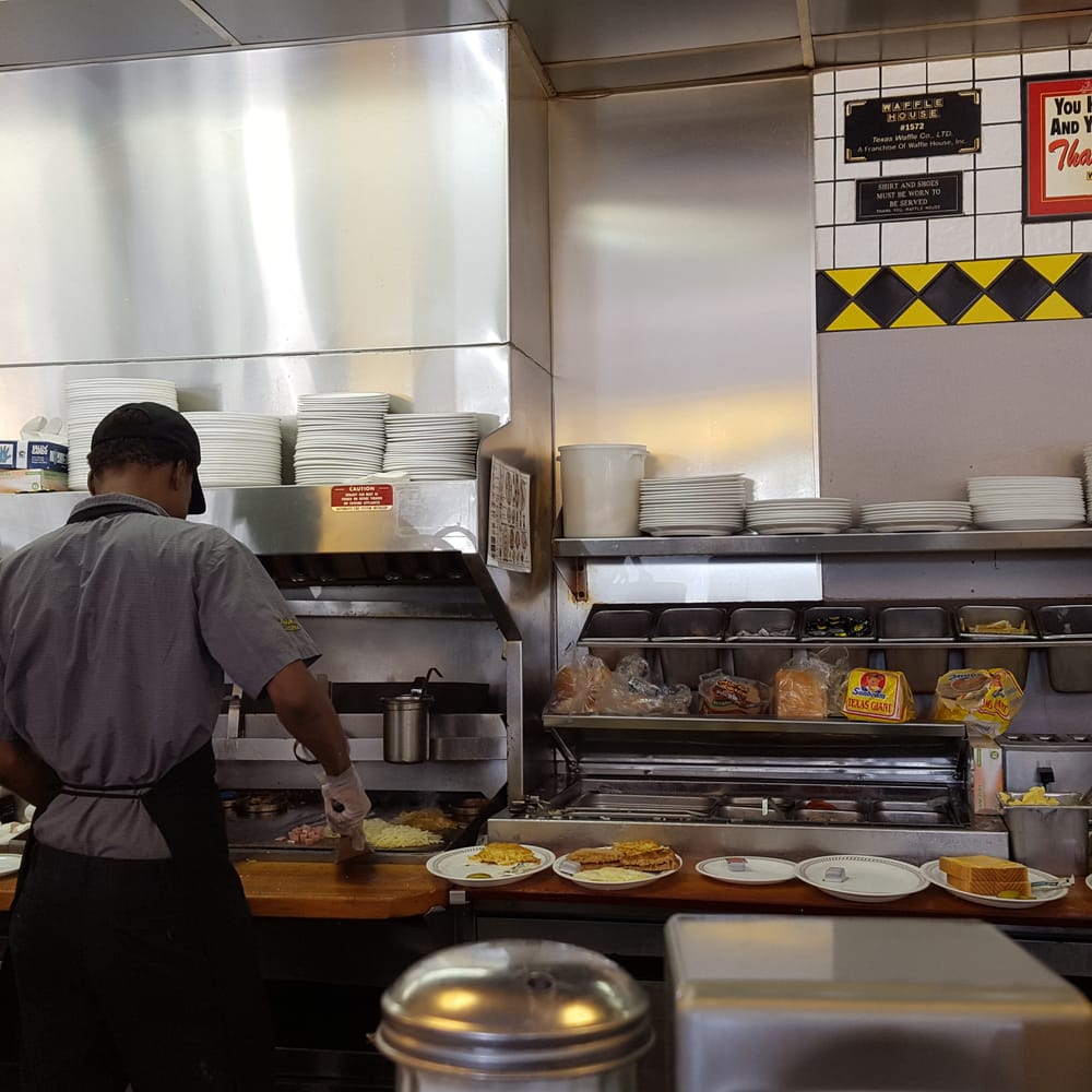 waffle house e Waffle house, cincinnati: see 40 unbiased reviews of waffle house, rated 4 of 5 on tripadvisor and ranked #347 of 2,048 restaurants in cincinnati. waffle house e Waffle house, cincinnati: see 40 unbiased reviews of waffle house, rated 4 of 5 on tripadvisor and ranked #347 of 2,048 restaurants in cincinnati.